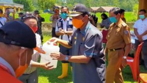 Bupati Mamasa Ramlan Badawi Meninjau Kesiapan Tim Gugus Tugas COVID19 di Kecamatan Tabang