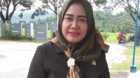Mewabanya Covid-19 Hj Murni Anggota DPRD Koltim: Lebih Baik Merenung Sesaat Dari Pada Beribadah Satahun