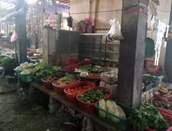 Update Harga Sejumlah Bahan Pokok di Pasar Tradisional Topoyo Mateng, Tomat Melambung Jauh