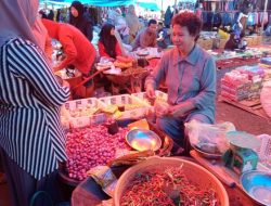 Harga Bawang Merah di Pasar Tradisional Topoyo Mateng Mulai Membaik, Lombok Demikian