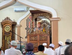 Kapolres Sidrap Pimpin Safari Sholat Jumat di Masjid Al Abrar Maritengnga